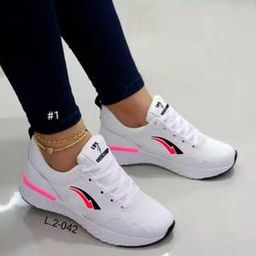 Tênis Feminino leve e confortável adulto na promoção casual e esportivo academia caminhada