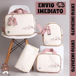 Bolsa Maternidade kit com 4 Peças impermeável Bordado Menina/Menino trocador