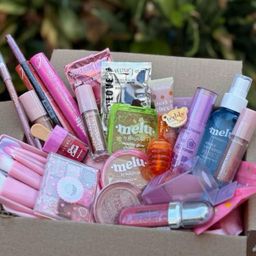 KIT CAIXA 18 ITENS MAQUIAGENS MELHORES MARCA MAKE BARATA